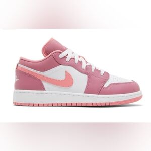 Nike Air Jordan 1 Low Retro
